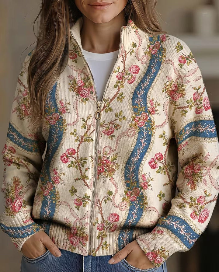 Rosalind | Cardigan in lana con rose rampicanti